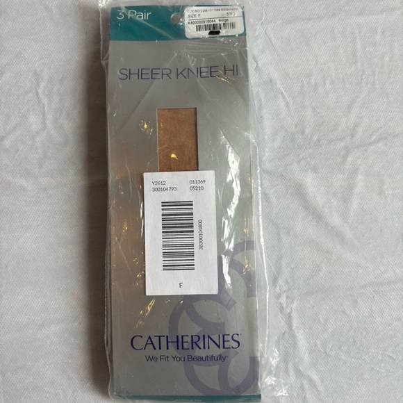 Catherines Beige Sheer Knee Highs Size F - Picture 1 of 4